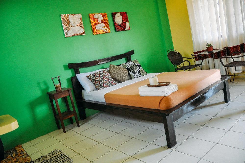 טגאיטאי Lazea Tagaytay Inn מראה חיצוני תמונה